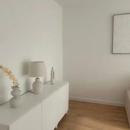 Kalelarga Apartment